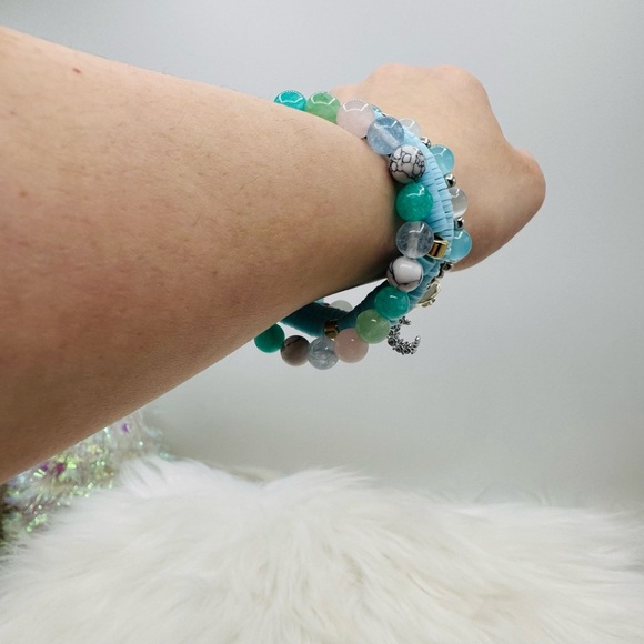 “Be Kind” Arm Candy Beaded Bracelet -  Cool Colors theme - Picture 3 of 6